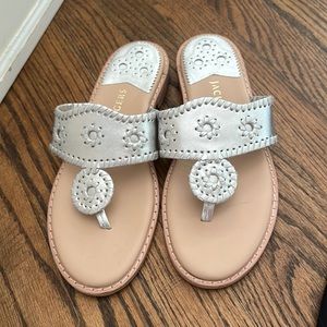 Jack Rogers Sandal, silver size 8.5